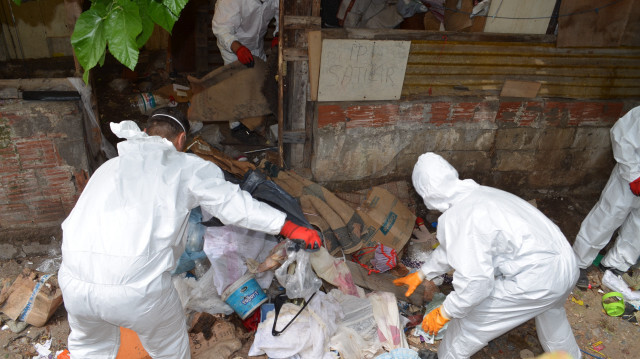 In einem Haus in Kocaeli wurden 17 Müllwagen mit üblem Geruch gefunden