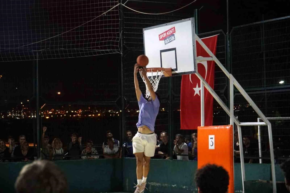 Gölcük Değirmende Sahili Street Basketball-Turnier