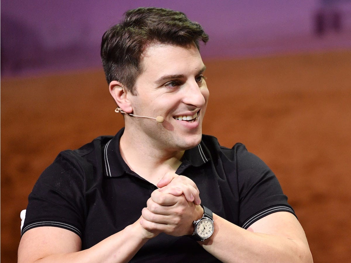 Airbnb CEO Brian Chesky says there’s a ‘silver lining’ for people starting businesses in a choppy economy