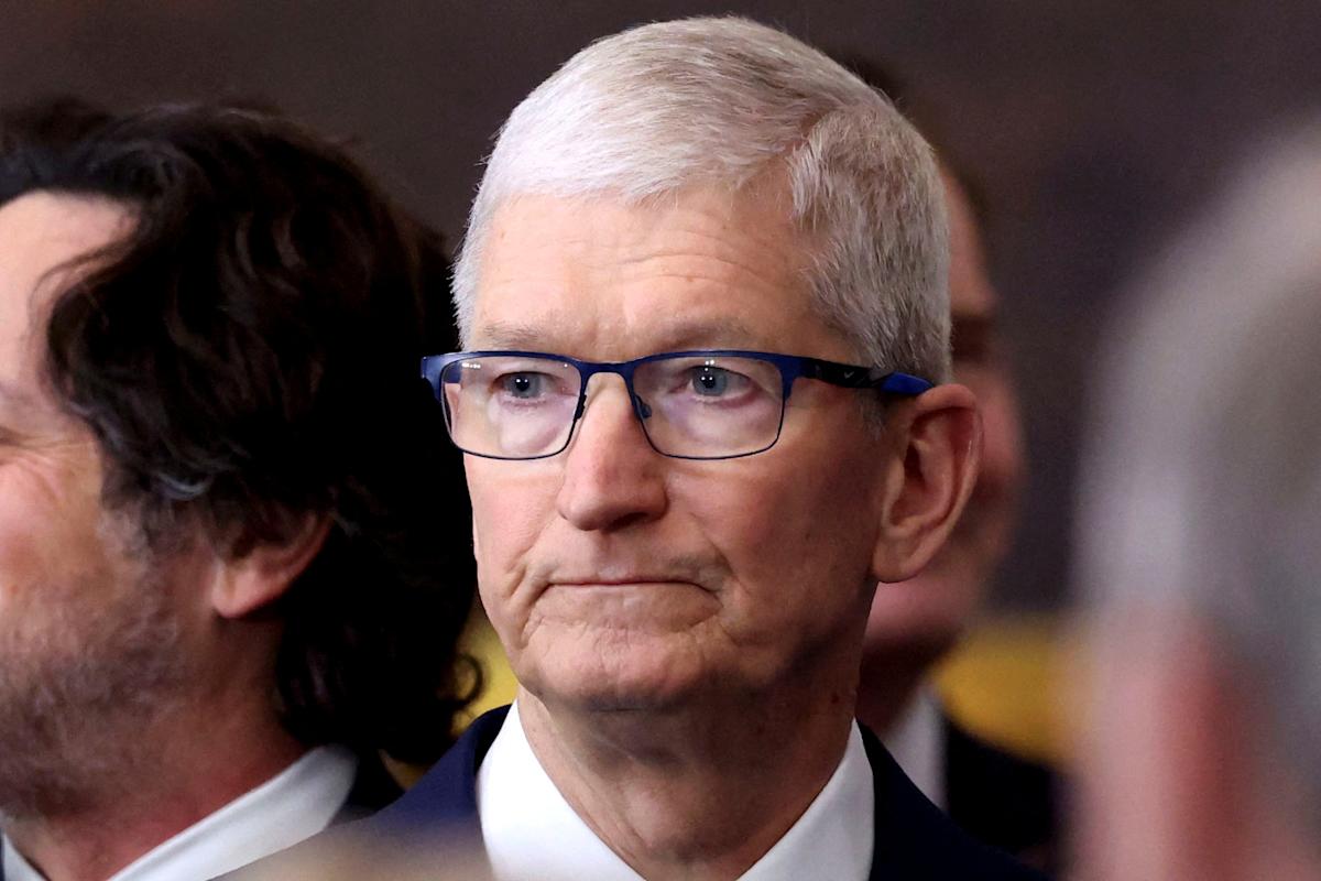 Judge says CEO Tim Cook ‘chose poorly’ as Apple ignored App Store order